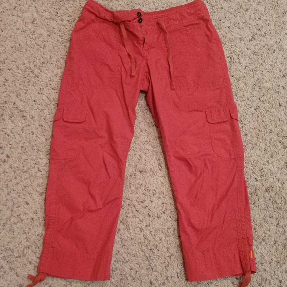 Lucy Capri medium, but fits like a small